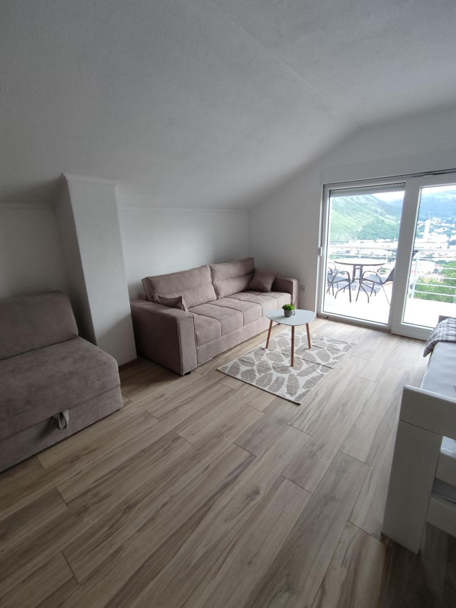 View Of The City - Studio Apartment Mostar Exterior photo