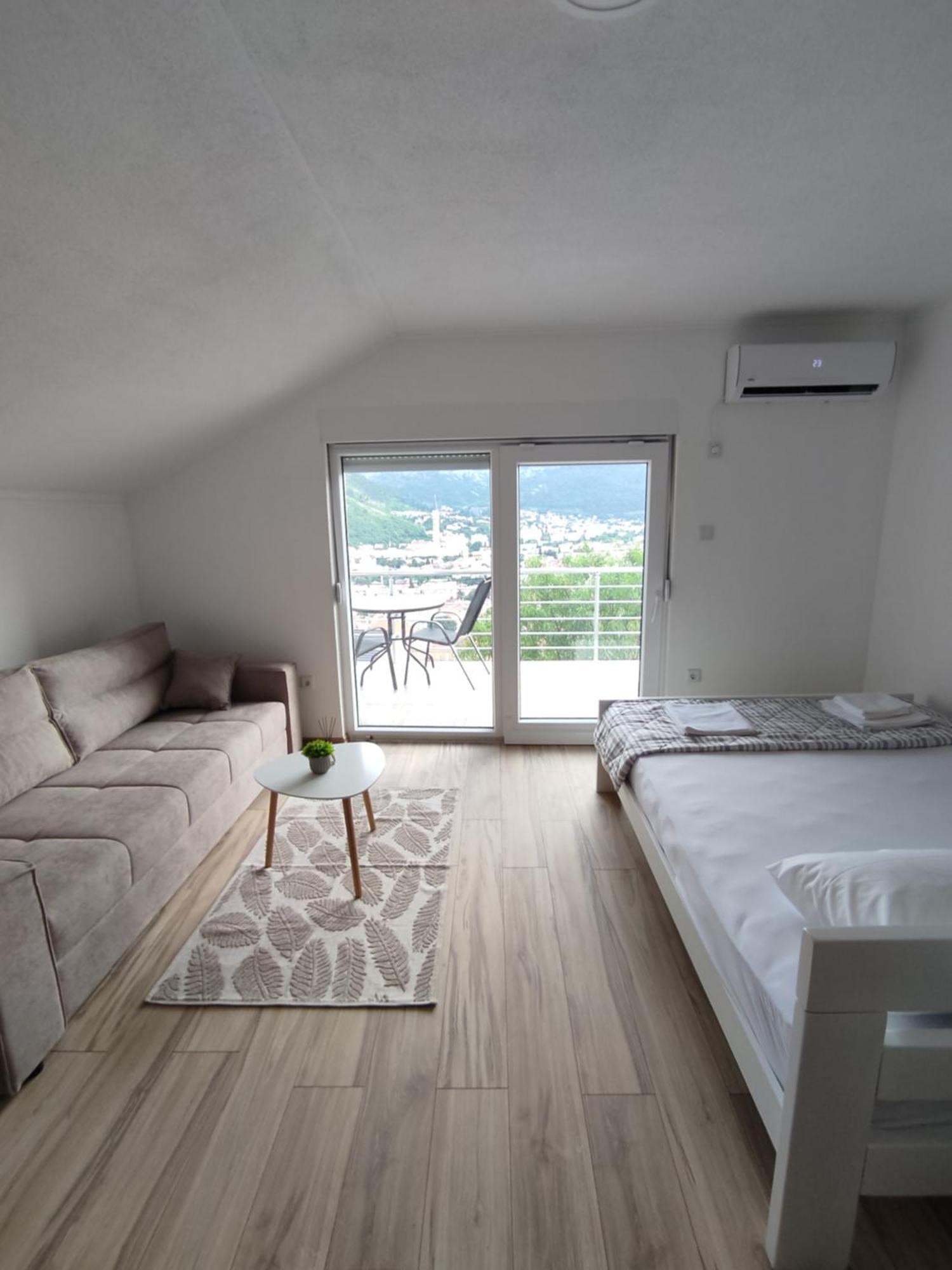 View Of The City - Studio Apartment Mostar Exterior photo
